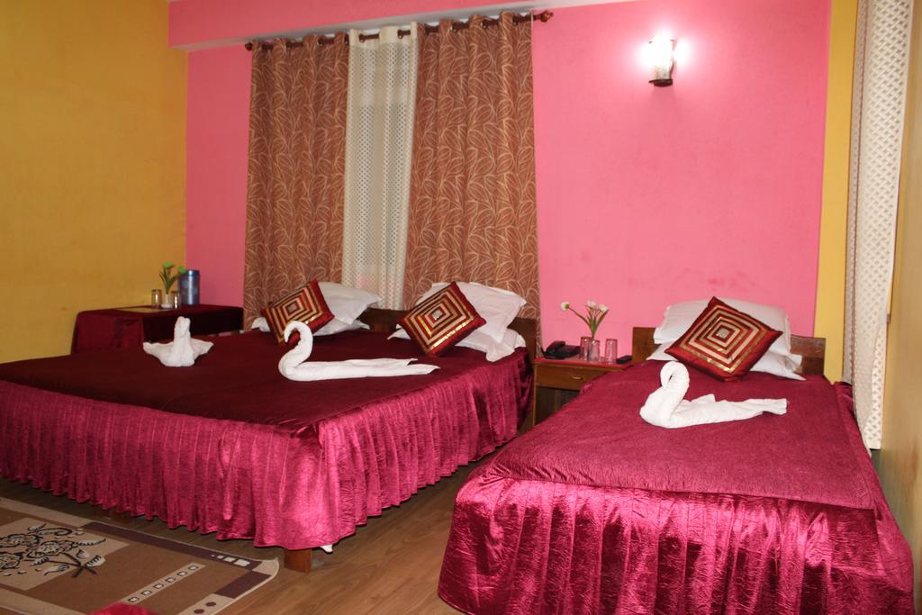 Hôtel The Sikkim Regency à Gangtok Extérieur photo